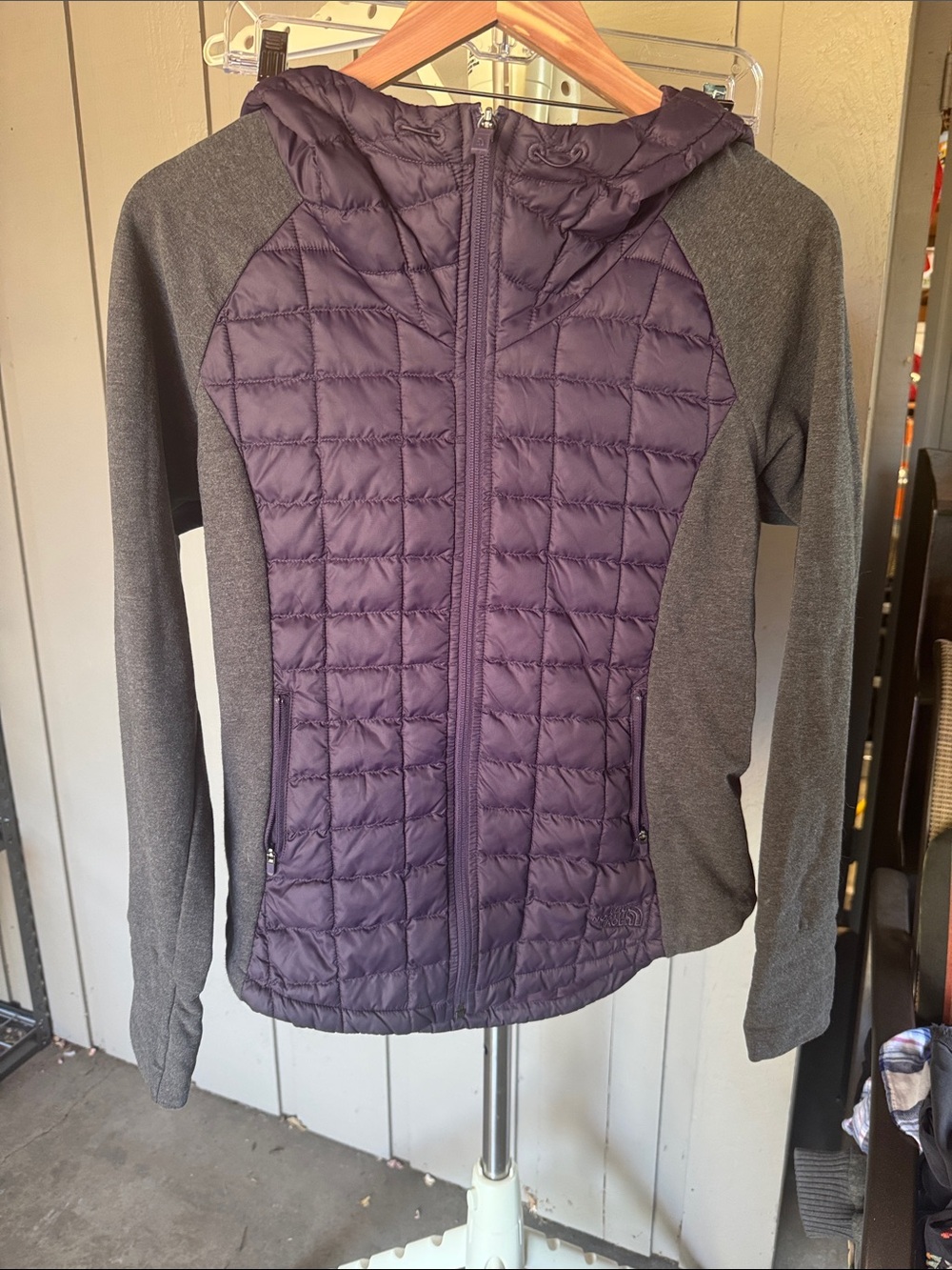 The North Face Quilted Hooded Hybrid Jacket - Purple & Gray